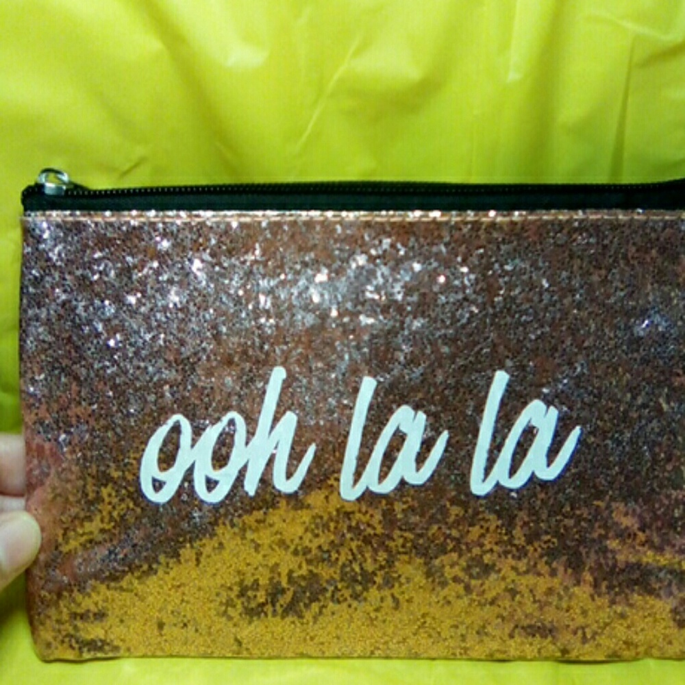 Makeup bag